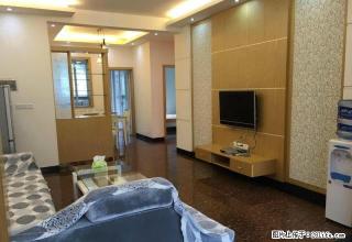 华陆世纪、漂亮自住精装2房2卫2空调、拎包住、实图拍摄有钥匙 - 眉山28生活网 ms.28life.net